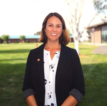 Betsy-Zorio-Chief-Impact-Officer-CH11473989-sq Betsy-Zorio-Chief-Impact-Officer-CH11473989-sq