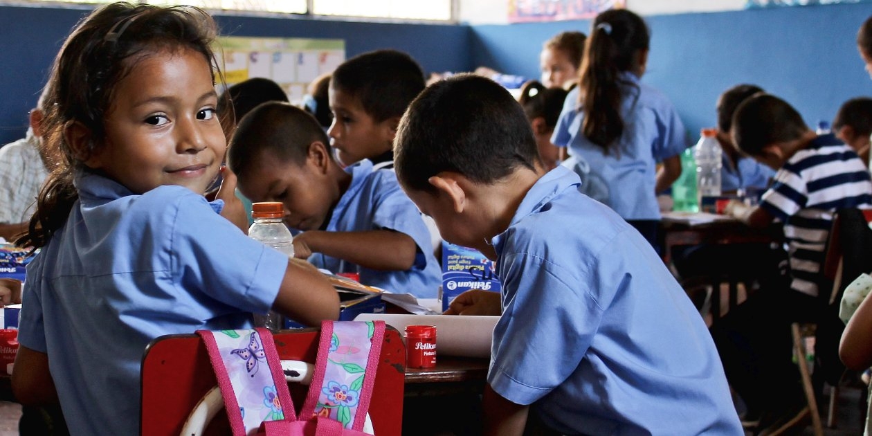 Elementary-school children participating in educational activities in El Salvador. This school receives sponsorship from Save the Children and our generous donors. Photo credit: Tanya Weinberger/Save the Children, May 2013.
