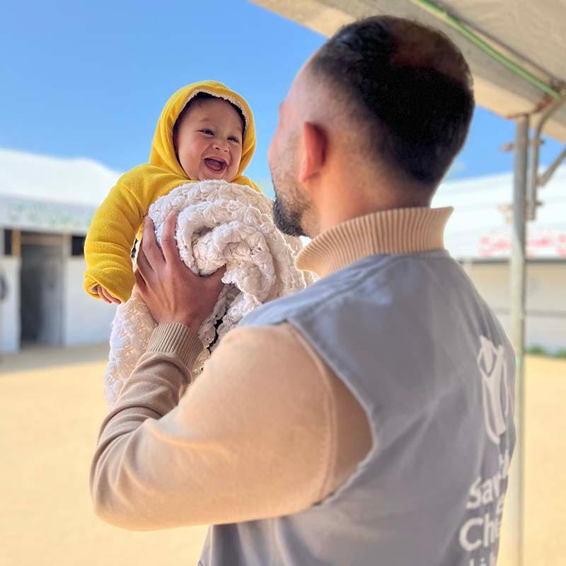 gaza-crisis-humanitarian-aid-infant-care-malnutrition-ch-11339434-sq