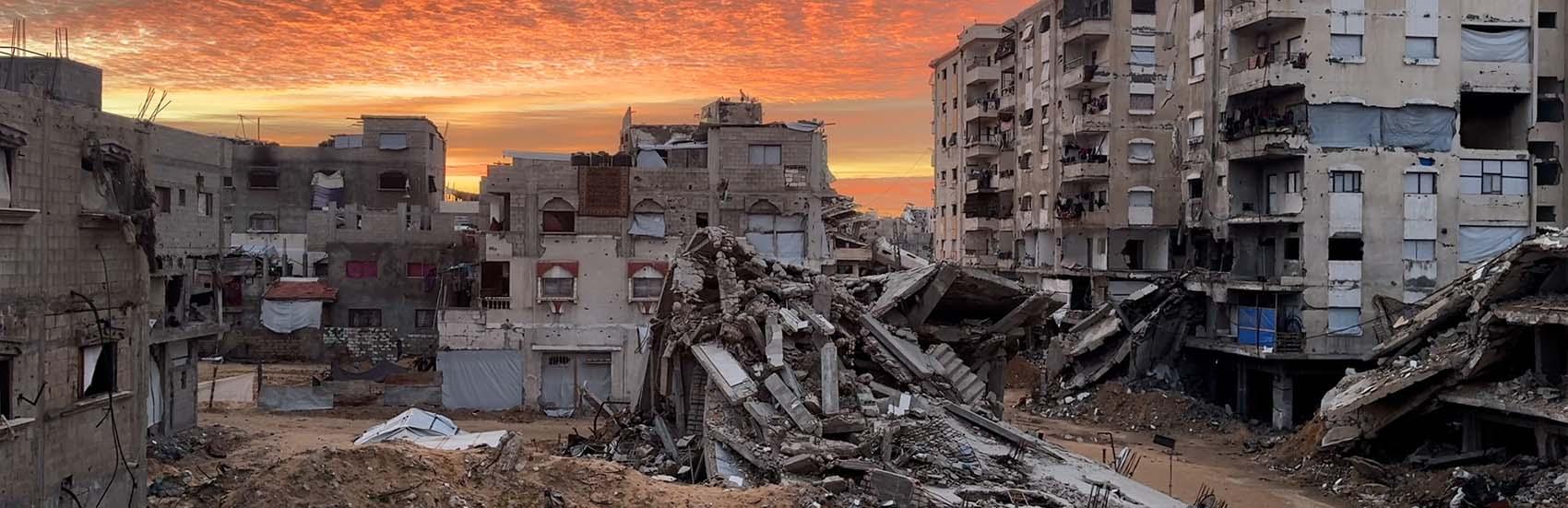 gaza-crisis-sunset-over-rubble-ch11540462-hero