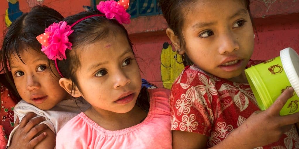 guatemala-girls-m173492-rec.jpg