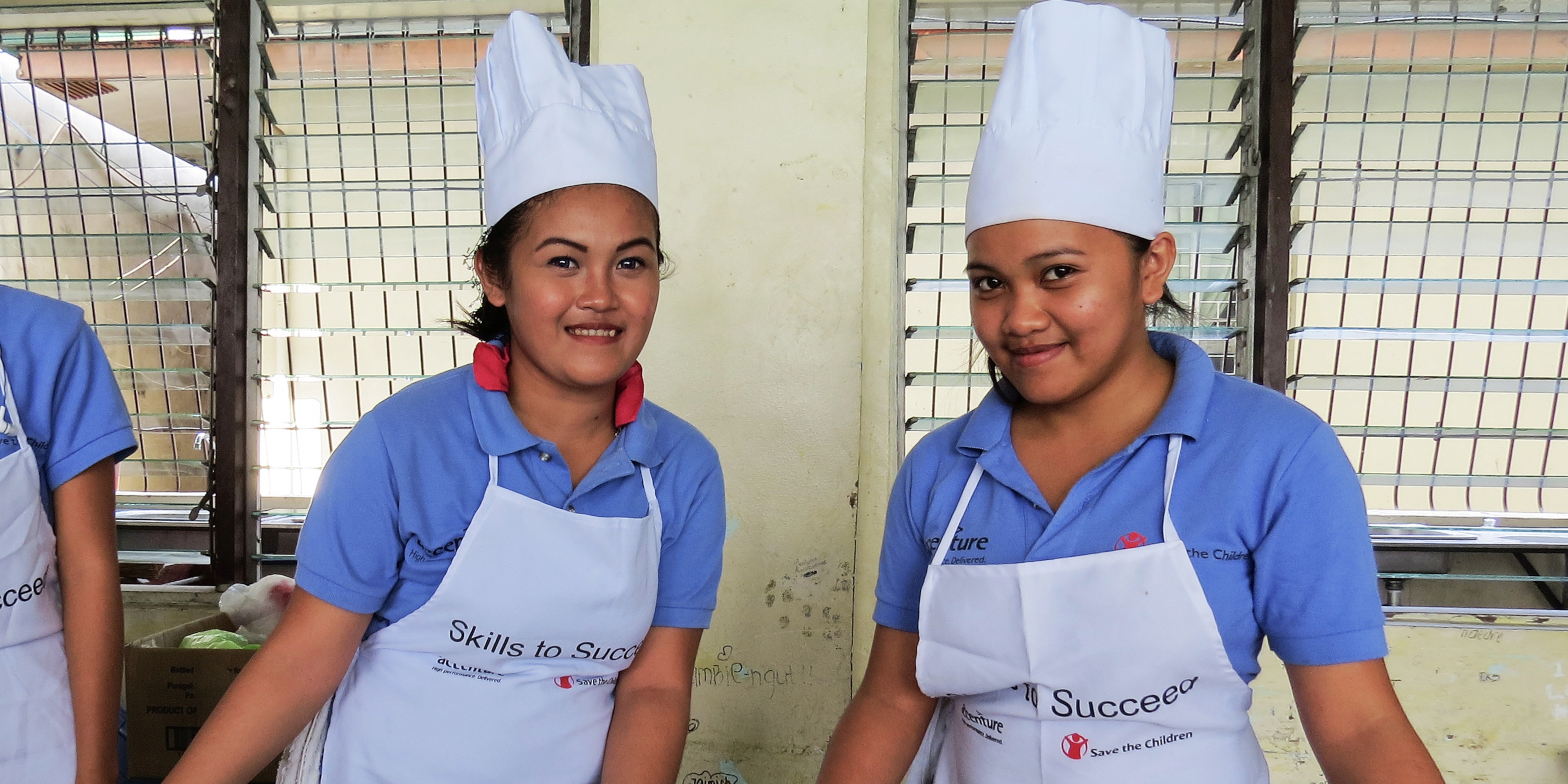 indonesia-girls-cooking-rec.JPG