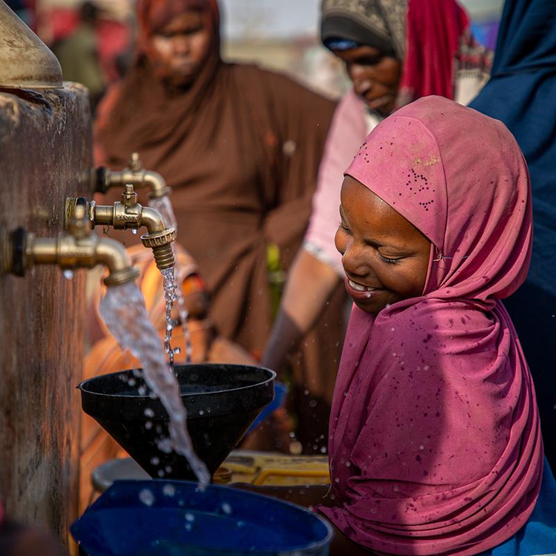 somalia-clean-water-collection-ch1696311-sq