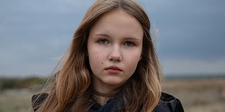 ukraine-conflict-displacement-girl-ch11190131-rec ukraine-conflict-displacement-girl-ch11190131-rec