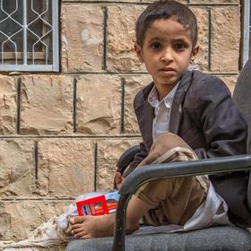 Ismail, pictured here in September 2018 just one month after his school bus was attacked. In addition to a broken foot, Ismail sustained severe injuries from flying shrapnel. Photo credit: Mohammed Awadh / Save the Children, Sept 2018. Ismail, pictured here in September 2018 just one month after his school bus was attacked. In addition to a broken foot, Ismail sustained severe injuries from flying shrapnel. Photo credit: Mohammed Awadh / Save the Children, Sept 2018.